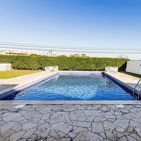 Casa De Charme By Alzira Daire